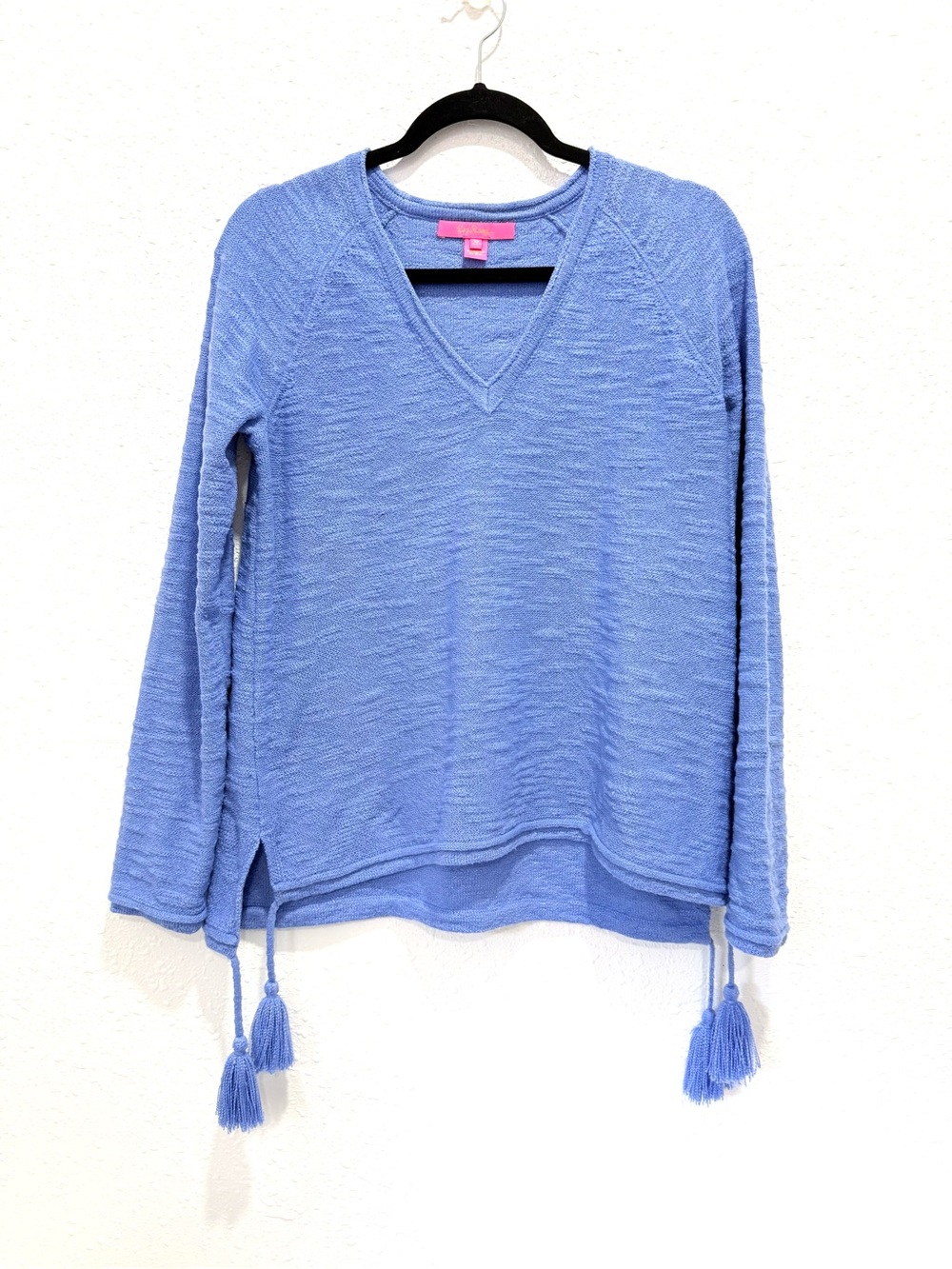 Lilly Pulitzer Periwinkle V-Neck Tassel Pullover M